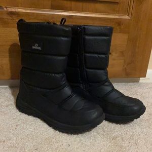 Adult Magellan Snow Boots- Size 8 Men’s/9 Women’s